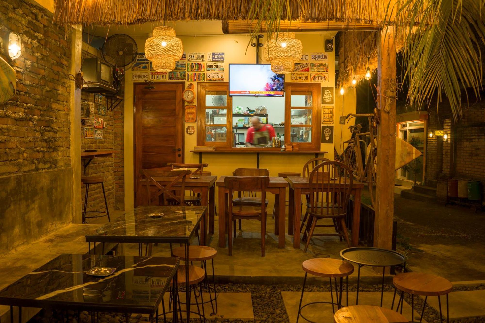 Uma Dewa Homestay Keramas Exterior photo
